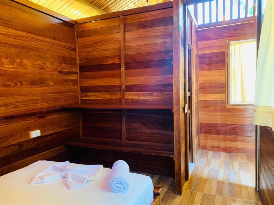 Bed, wardrobe