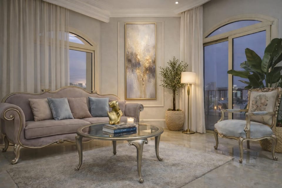 Spacious Premium Royal-Style near Waterway-Garden View 25 min to Airport Apartment in New Cairo City