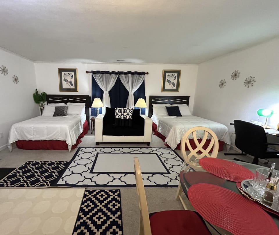 Photo of the whole room