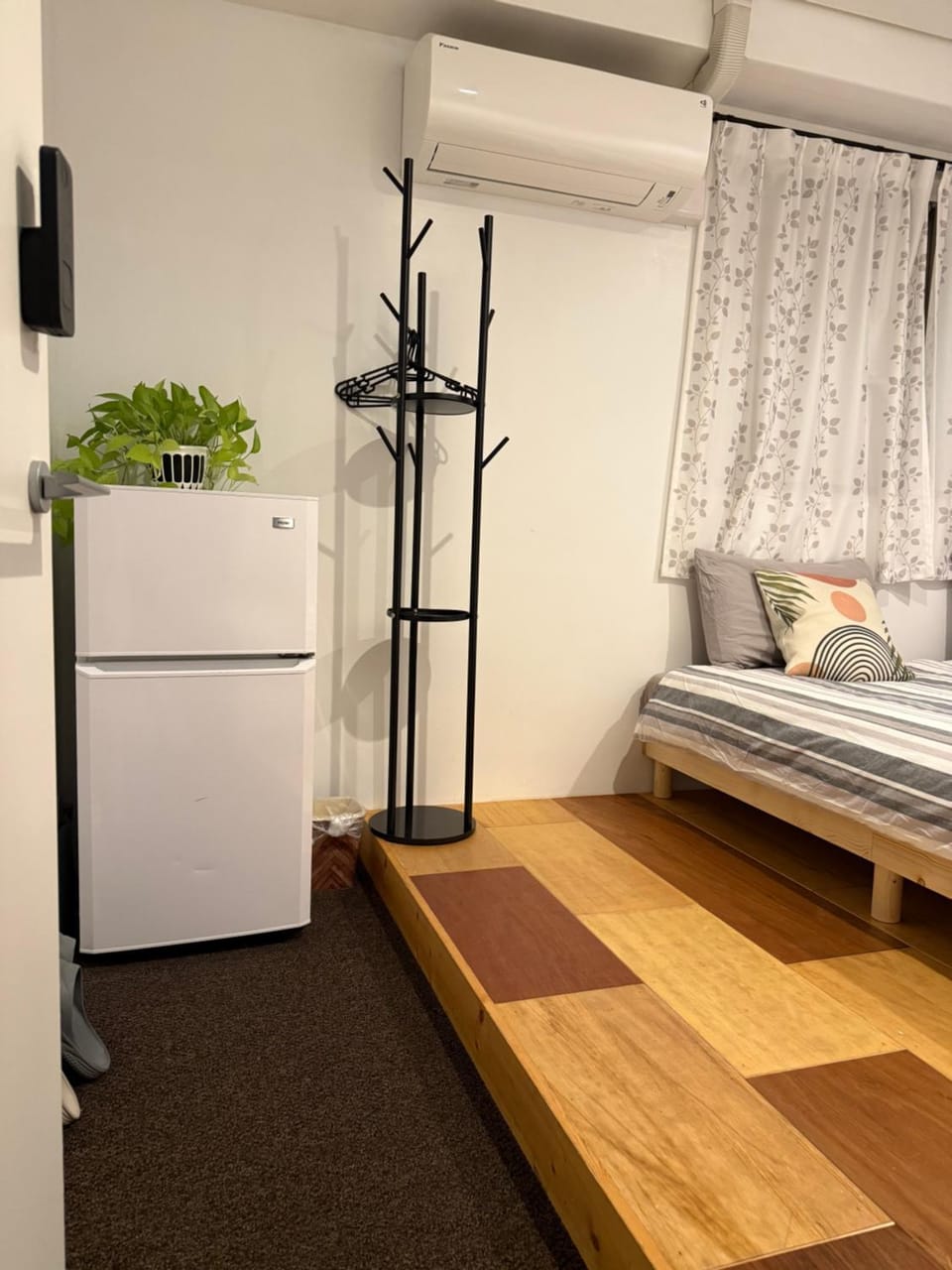 Sunnice hostel Central Shinsaibashi Walk to Dotonbori Easy Kyoto & Nara Bed and Breakfast in Osaka