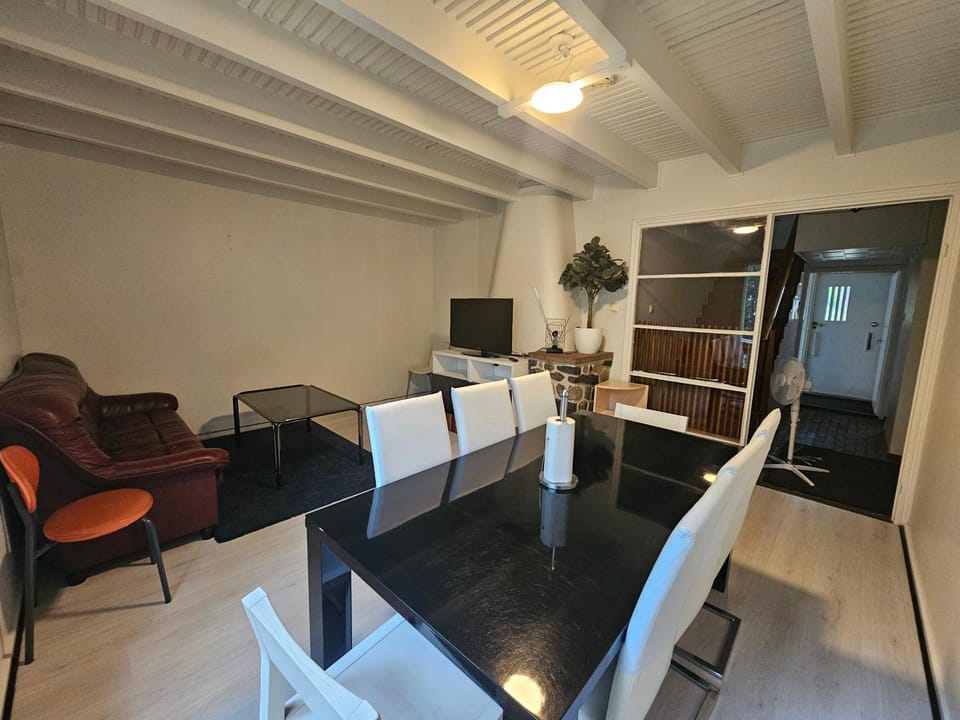 House for 10 person near Meyer Turku 6A2 Apartment in Turku