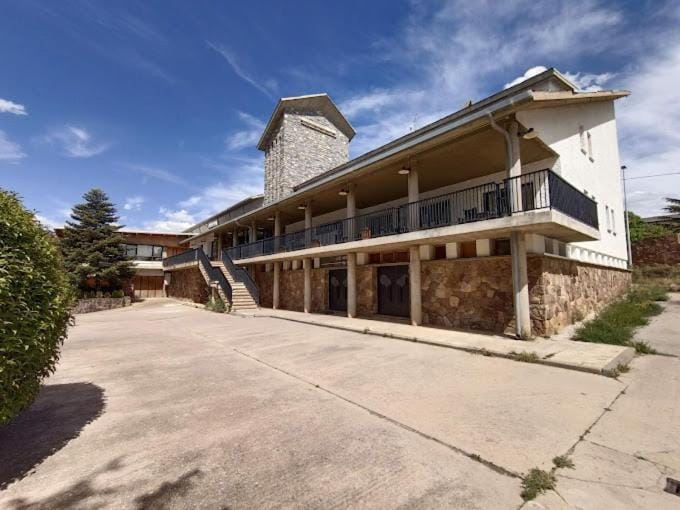 Hostal Los Infantes Bed and Breakfast in Aragon