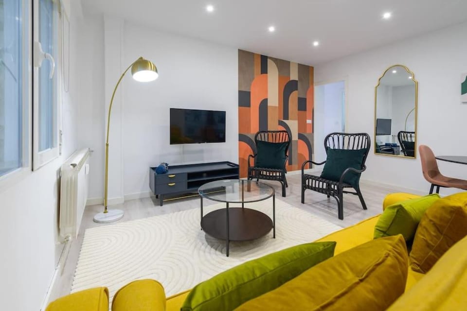 APT - Plaza Mayor of Ávila - 1 min Alcazar Apartment in Ávila‎