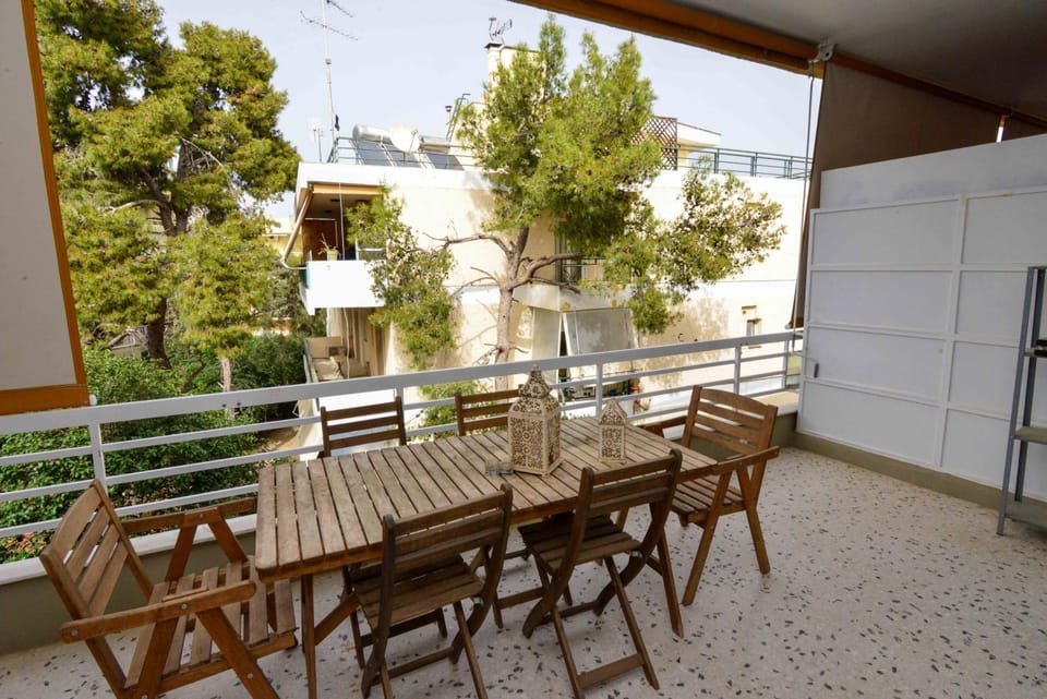 View (from property/room), Balcony/Terrace, Seating area, Dining area