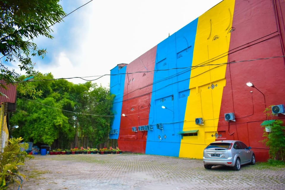 Property building, Day, Parking