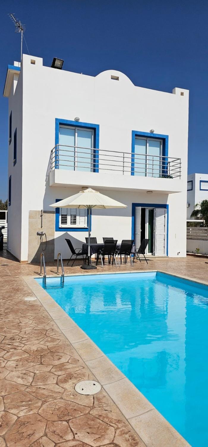 Villa Amaryllis House in Paralimni