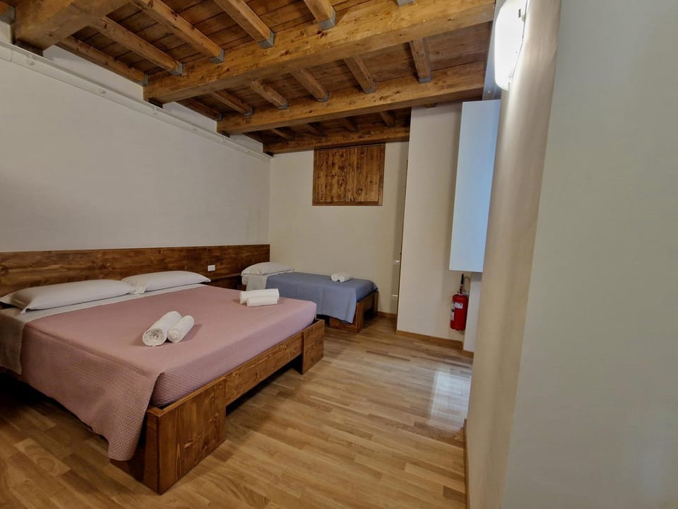 Piazza Cavour Bed and Breakfast in L'Aquila