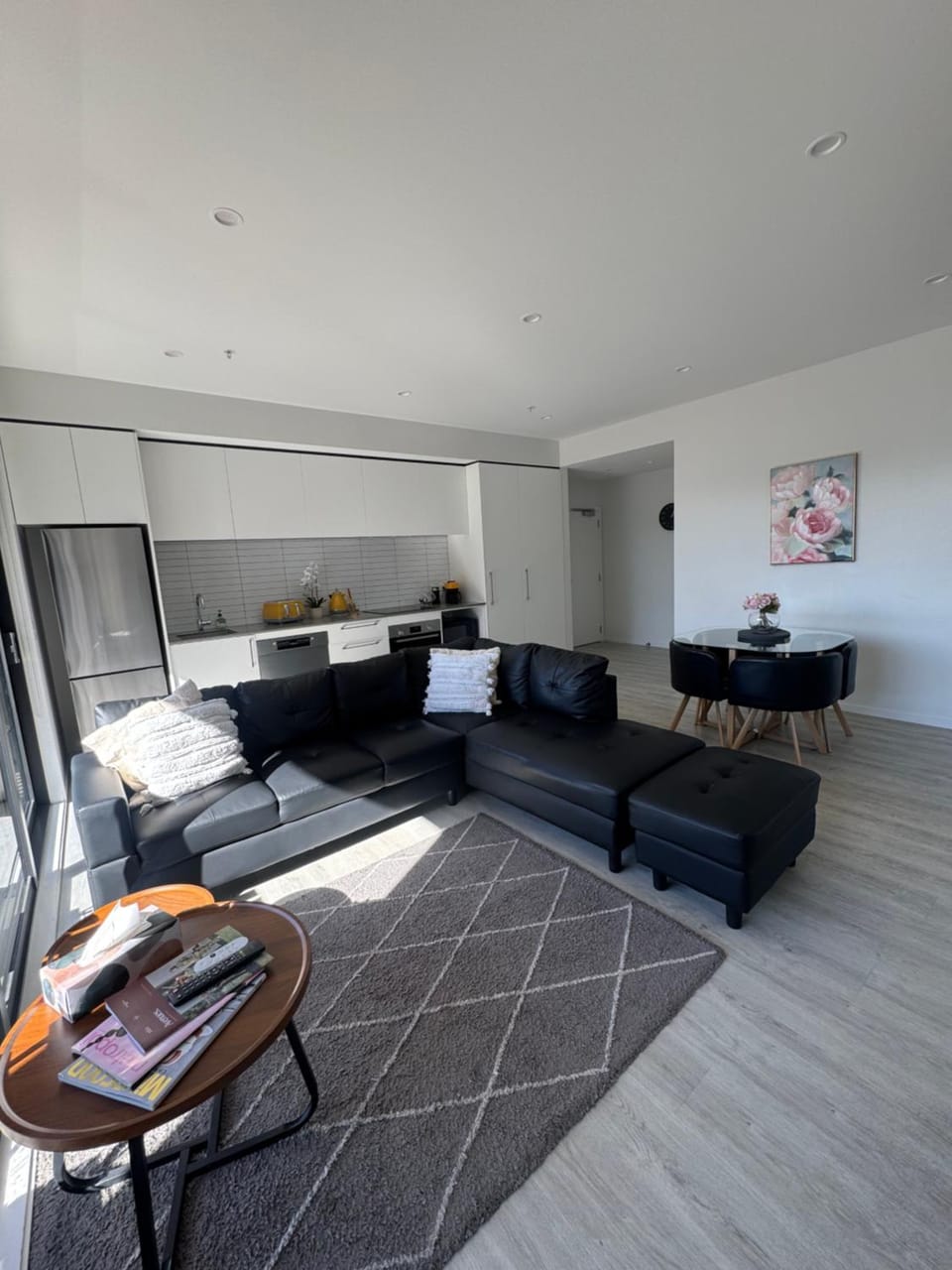 2 Bedrooms apprtmt Plus Underground Parking in CBD Apartment in Christchurch