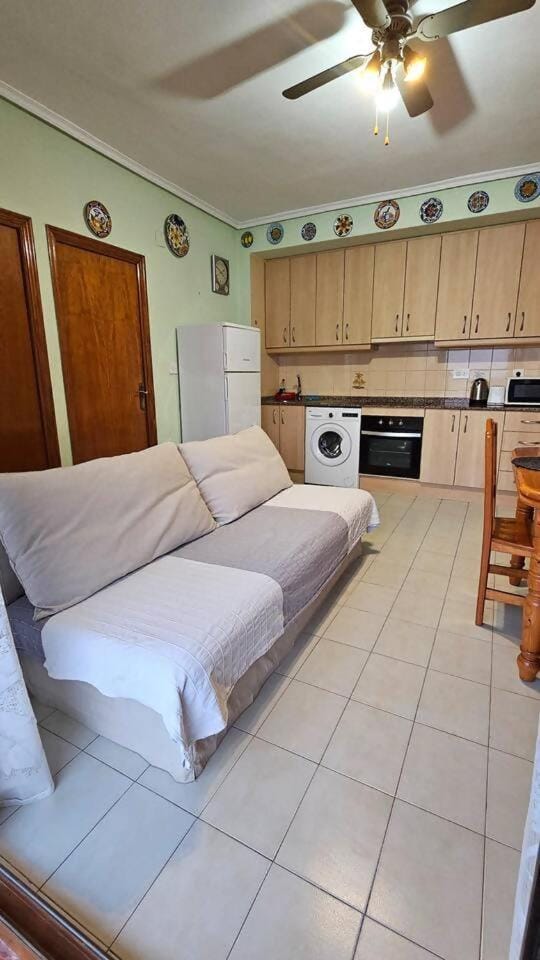 Torrevieja un salto y a la playa Apartment in Torrevieja