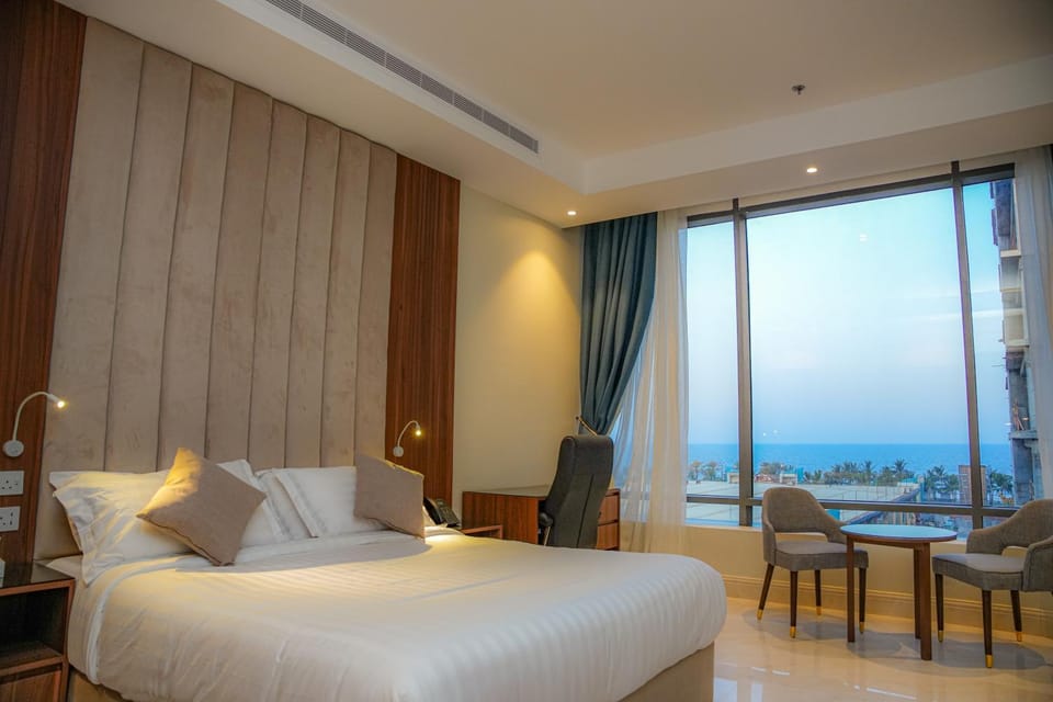 Bed, Photo of the whole room, Bedroom, Sea view