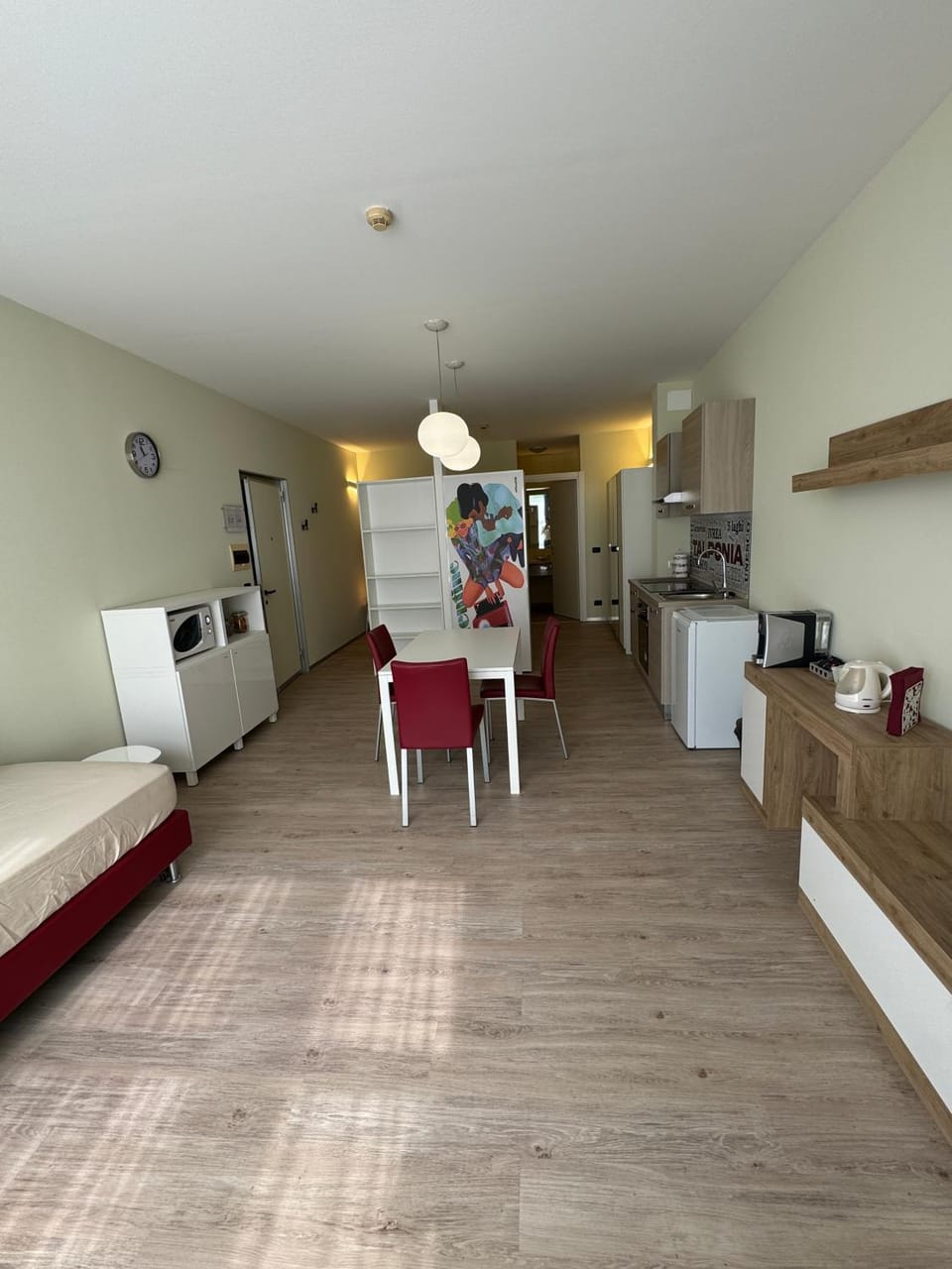 Living room, microwave, kitchen