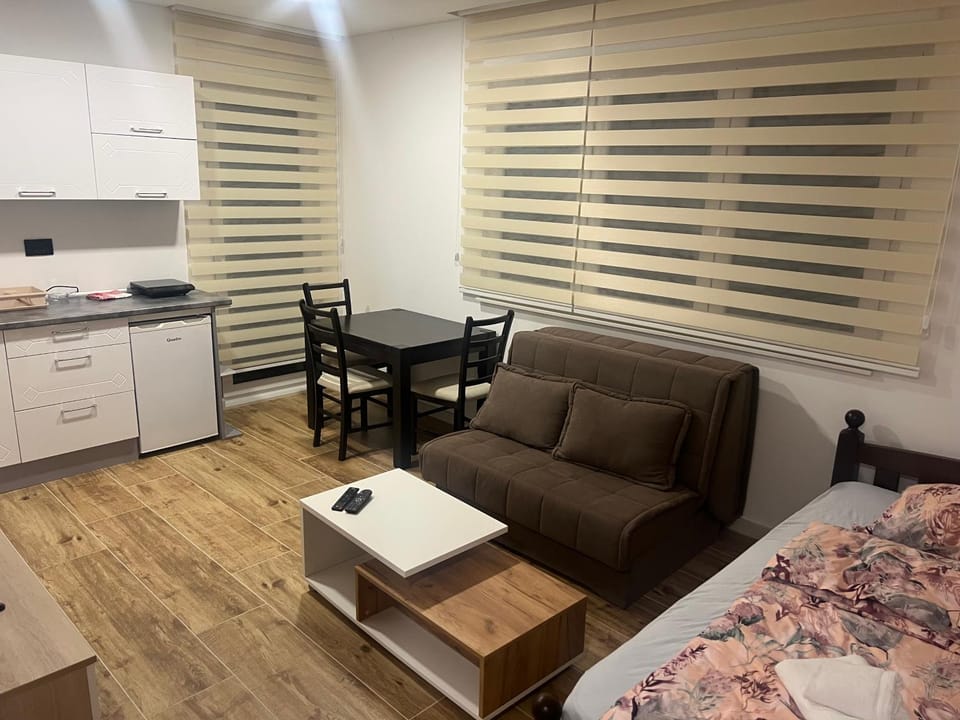 Apartman Zlatibor Mili 21 Apartment in Zlatibor