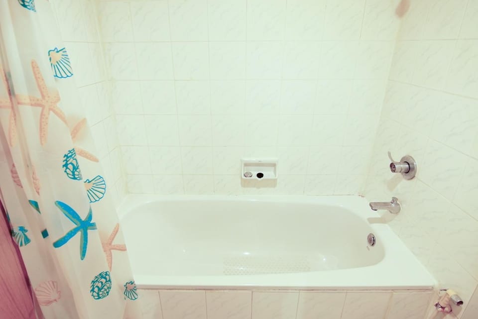 Bathroom, Bath