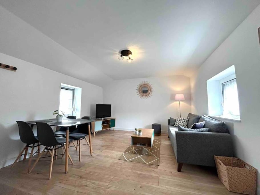Hyper Centre Charmant T2 idéalement situé Apartment in Auvergne-Rhône-Alpes