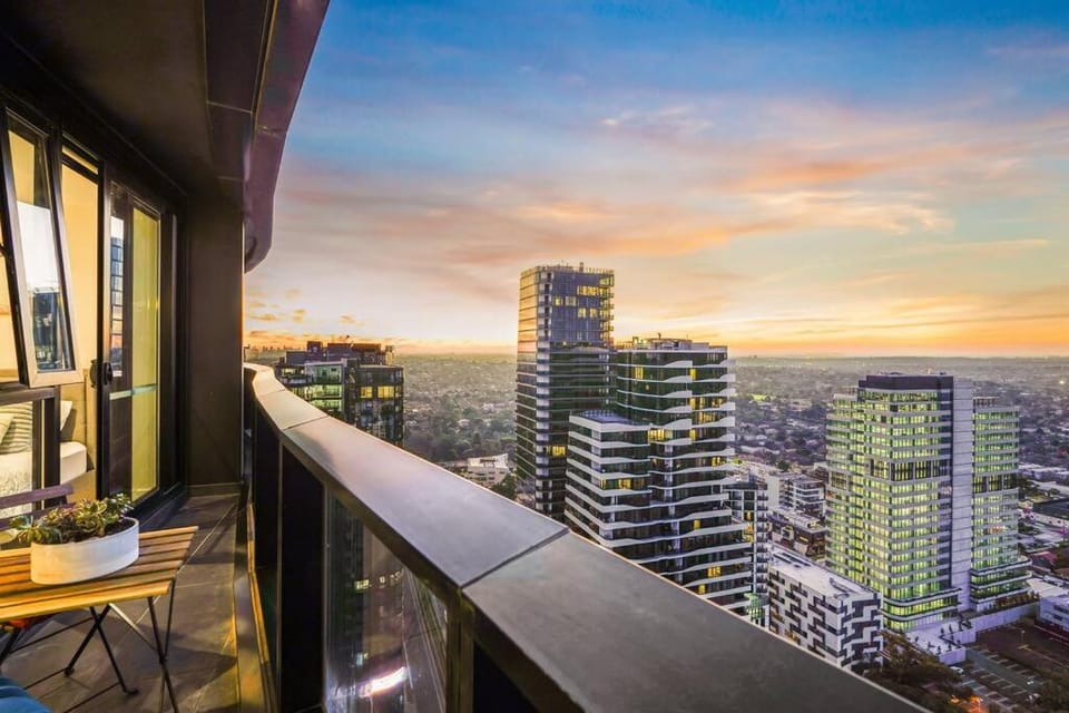 View (from property/room), Balcony/Terrace, City view, Sunset