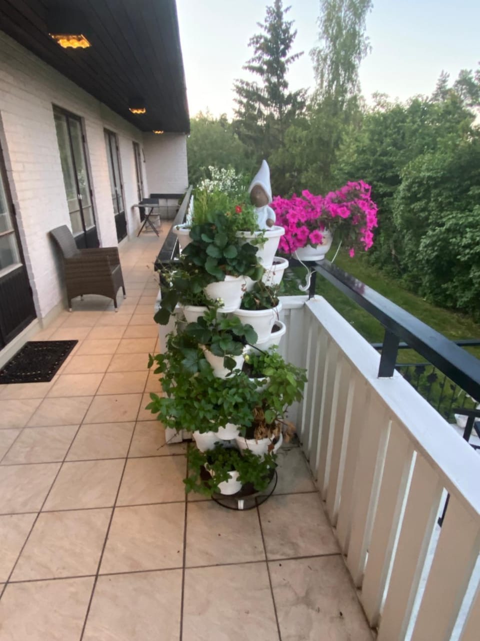 Spring, Day, Balcony/Terrace, Garden view