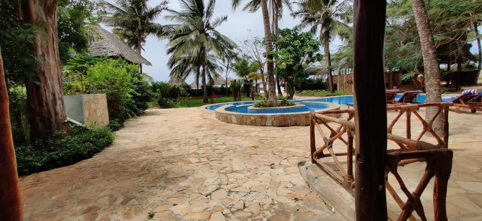 View (from property/room), Pool view