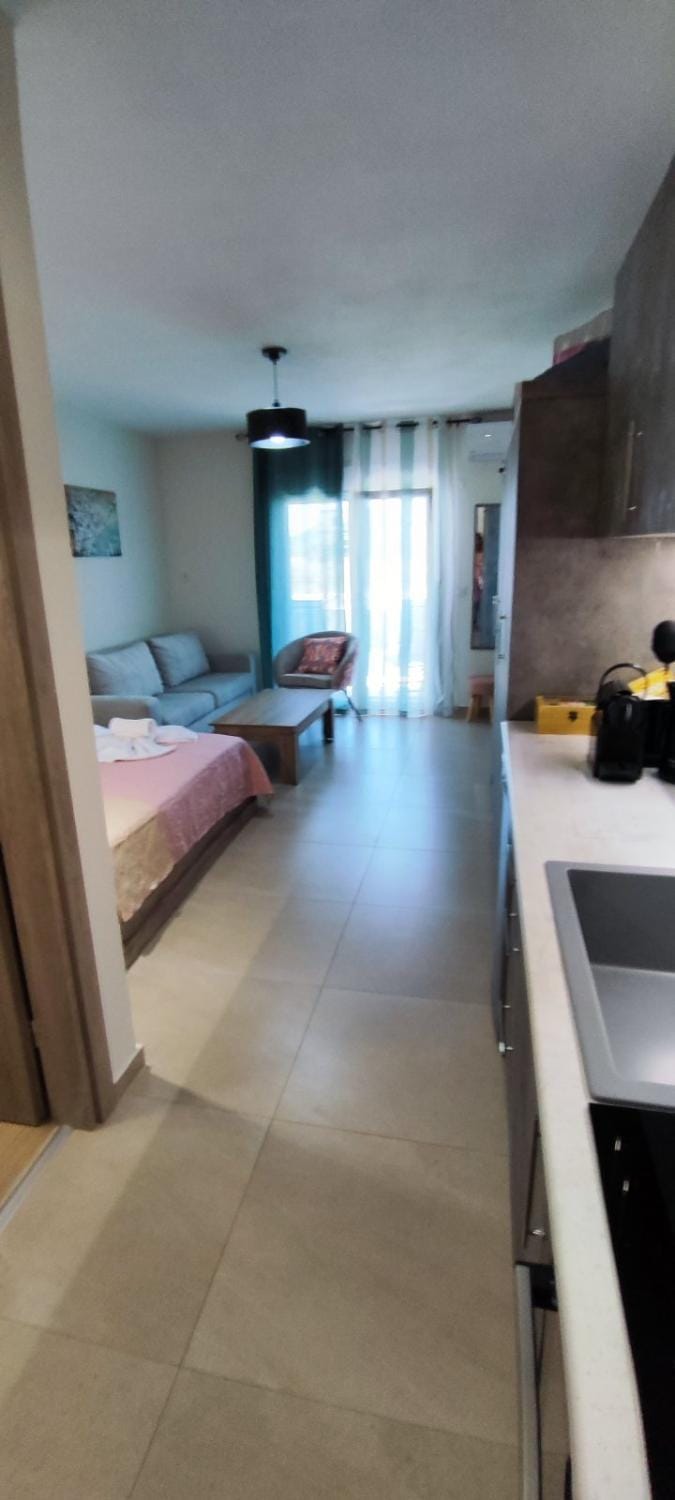 Myrteni studio I House in Nea Peramos