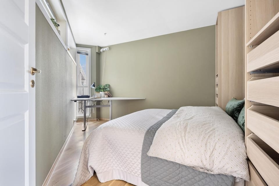 Bed, Bedroom, wardrobe