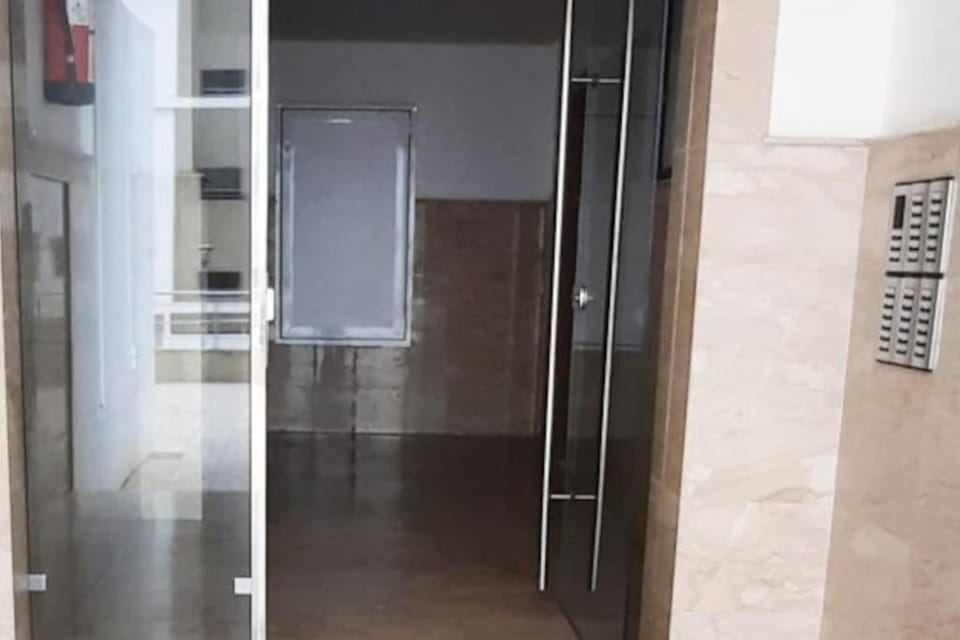 Bel appartement ensoleillé vue piscine Apartment in Agadir