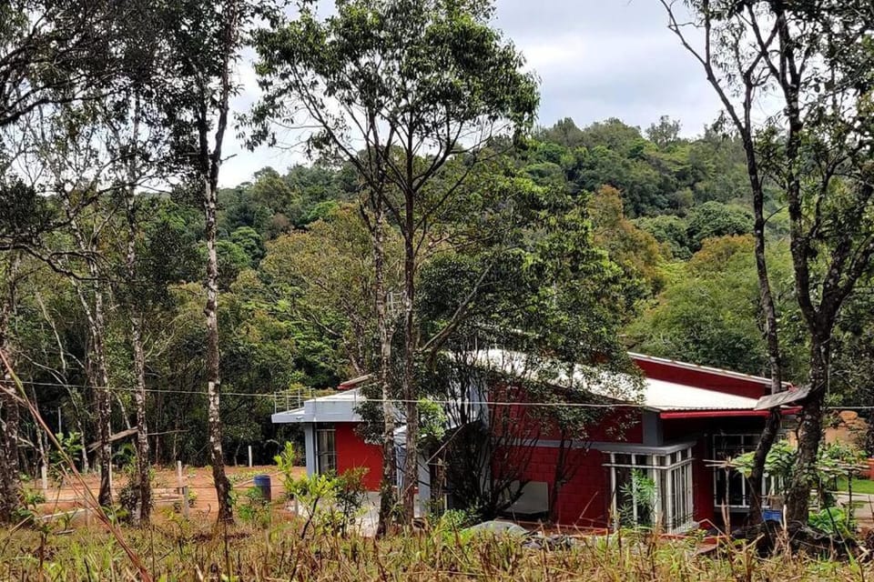 Dream Acres Homestay - Cozy Retreat Amidst Tranquil Landscapes - Entire place House in Karnataka