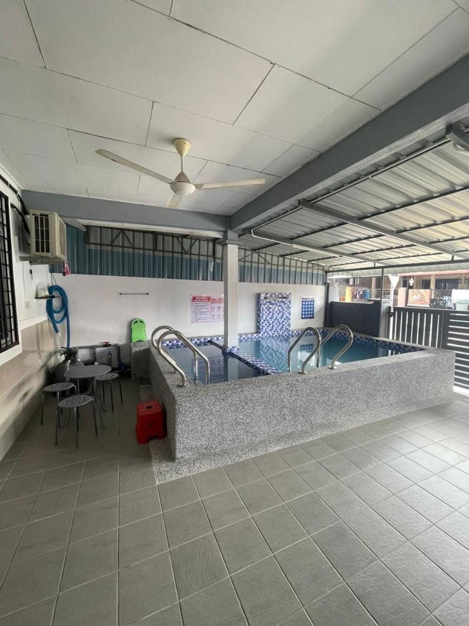 Seating area