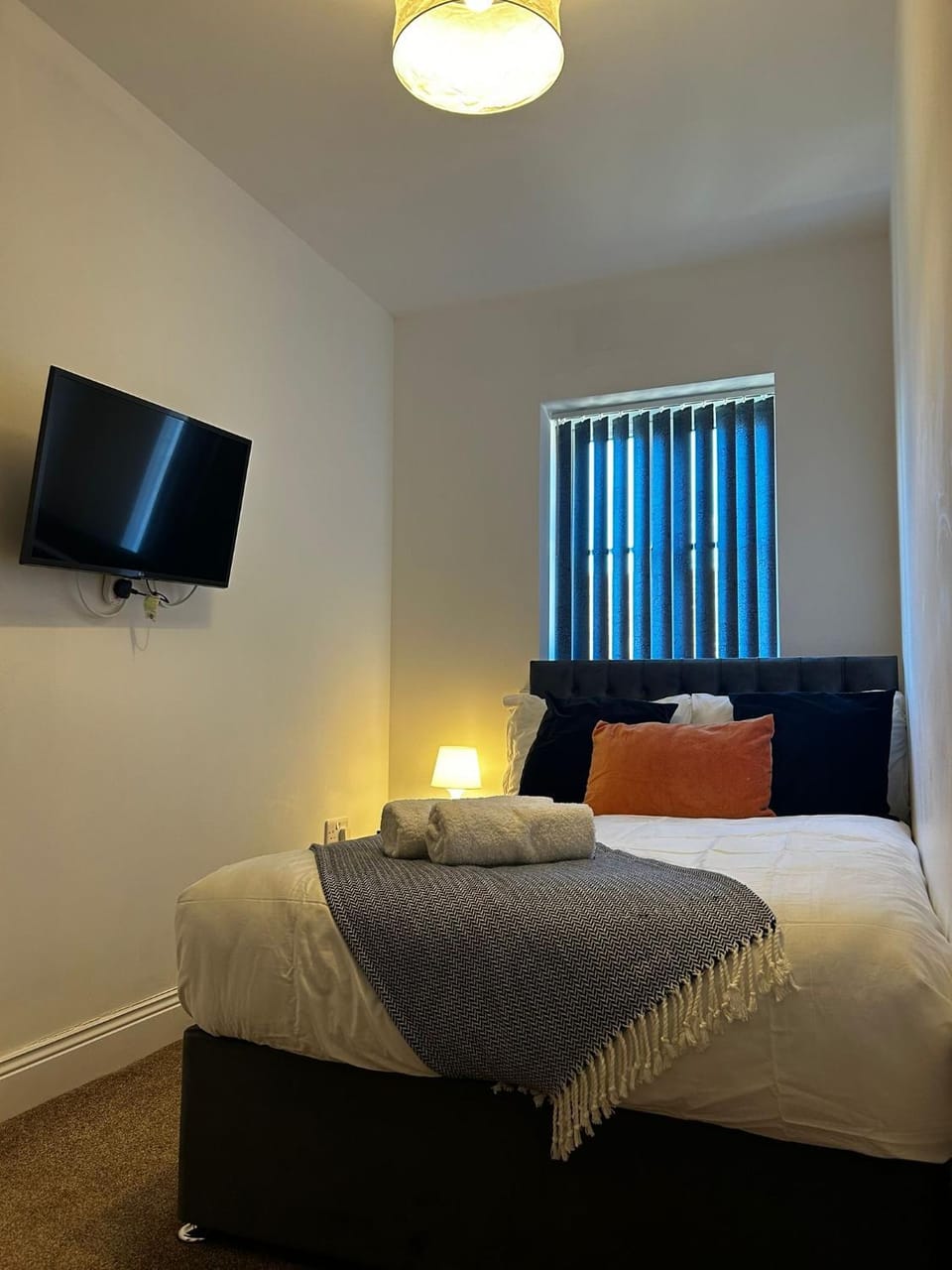 Durham, Free Parking, Central - Modern House Vacation rental in Durham