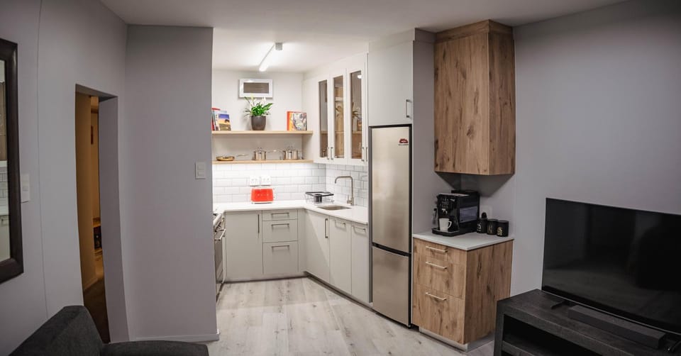 TV and multimedia, Kitchen or kitchenette, dishwasher, oven
