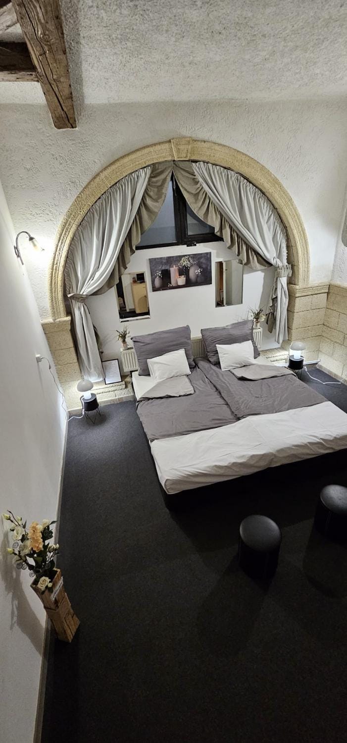 London Hostel Hostel in Hungary