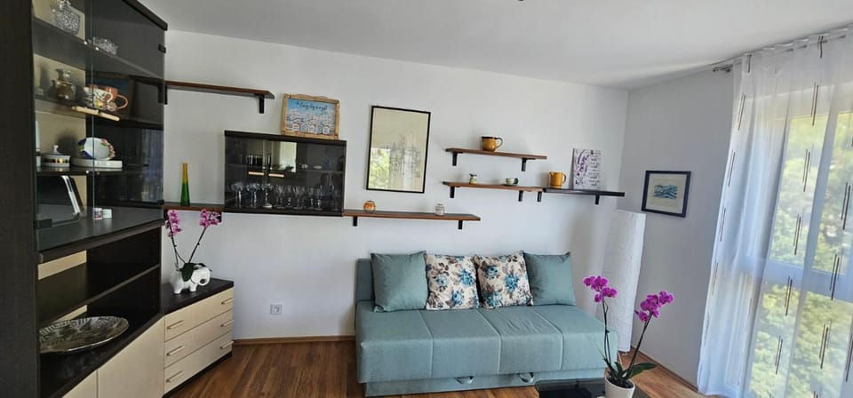 To Be Apartment in Pula