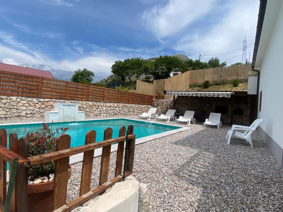 Day, Pool view, Swimming pool