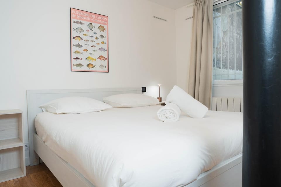 Bed, acessibility
