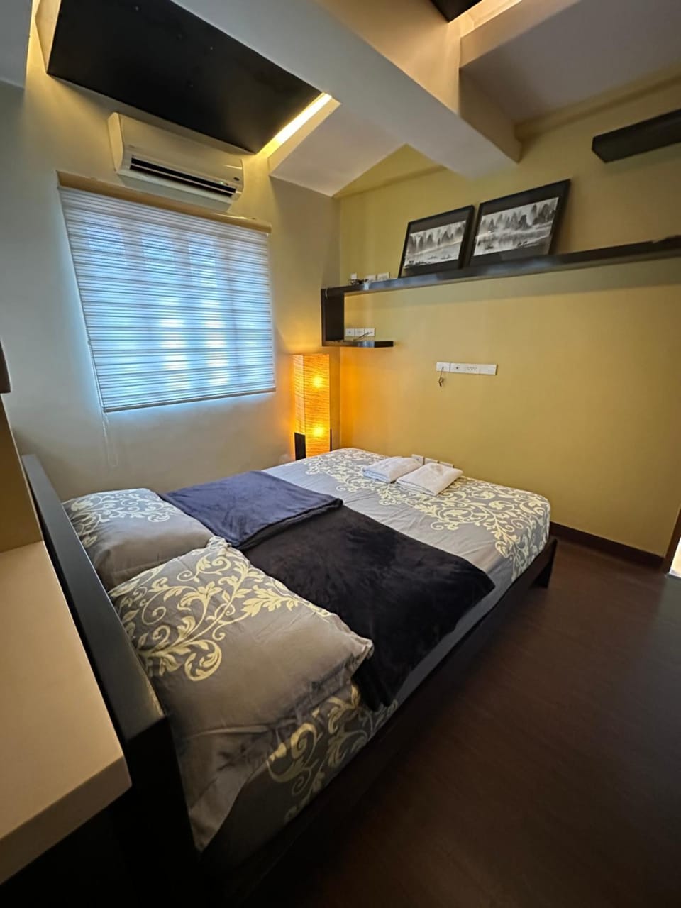1-Bedroom condo with pool across NAIA Terminal 3 Apartment in Pasay