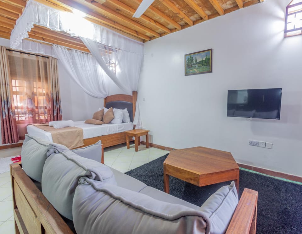 Bed, TV and multimedia, Photo of the whole room, Evening entertainment