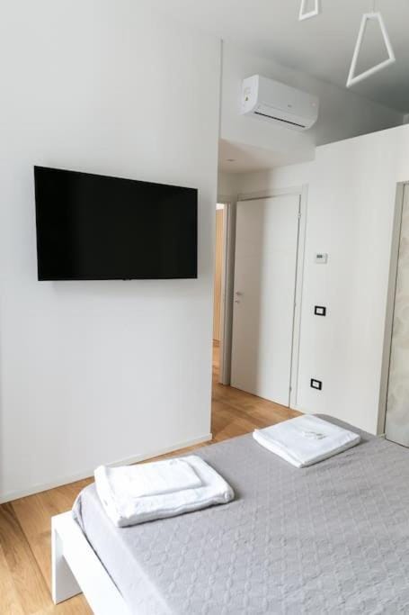 TV and multimedia, Bedroom