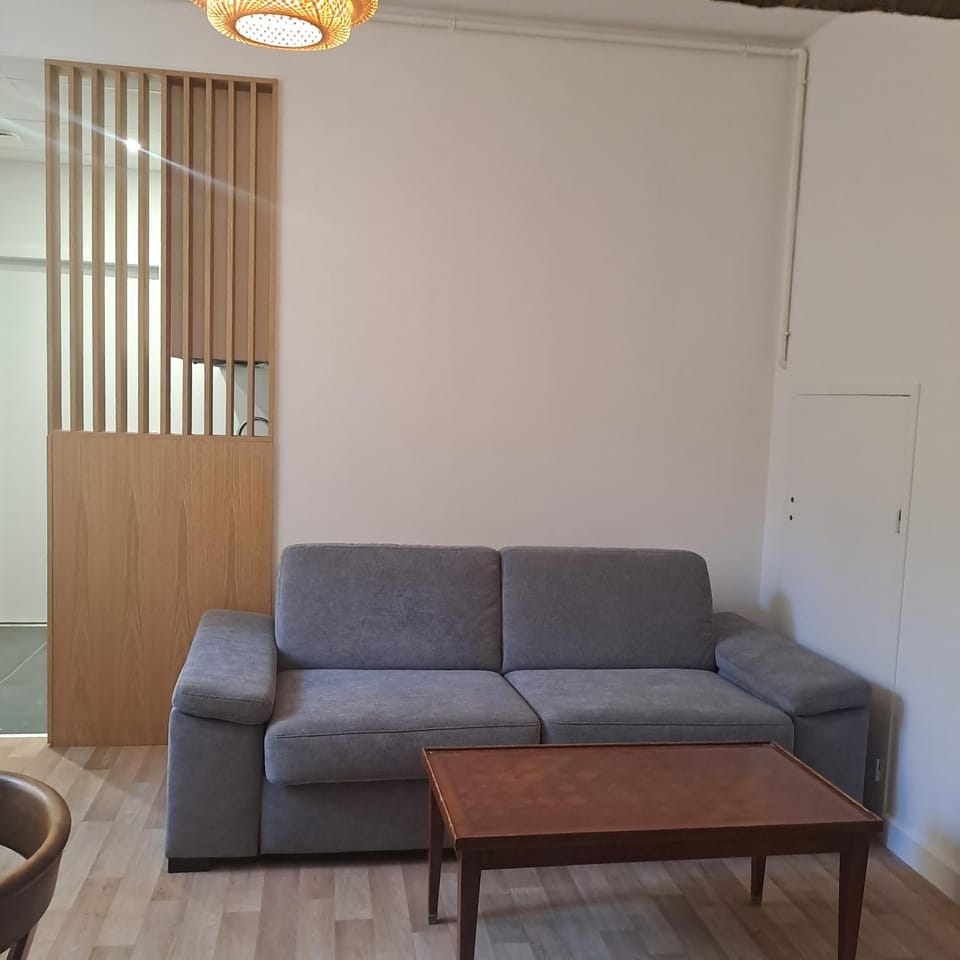 La chambre des notaires Apartment in Moulins