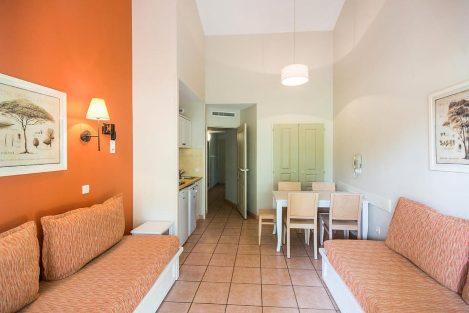 Bathroom, kitchen