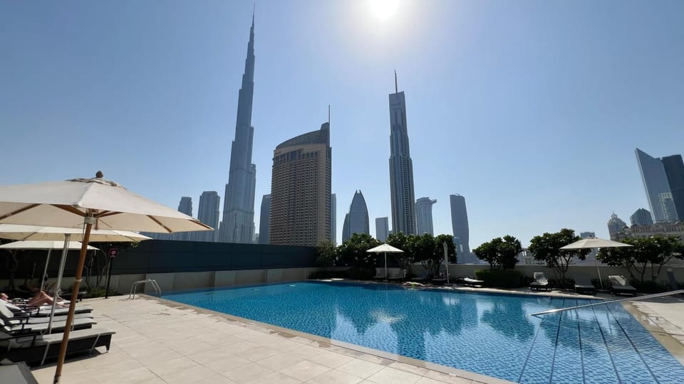 Day, Pool view, Swimming pool, sunbed