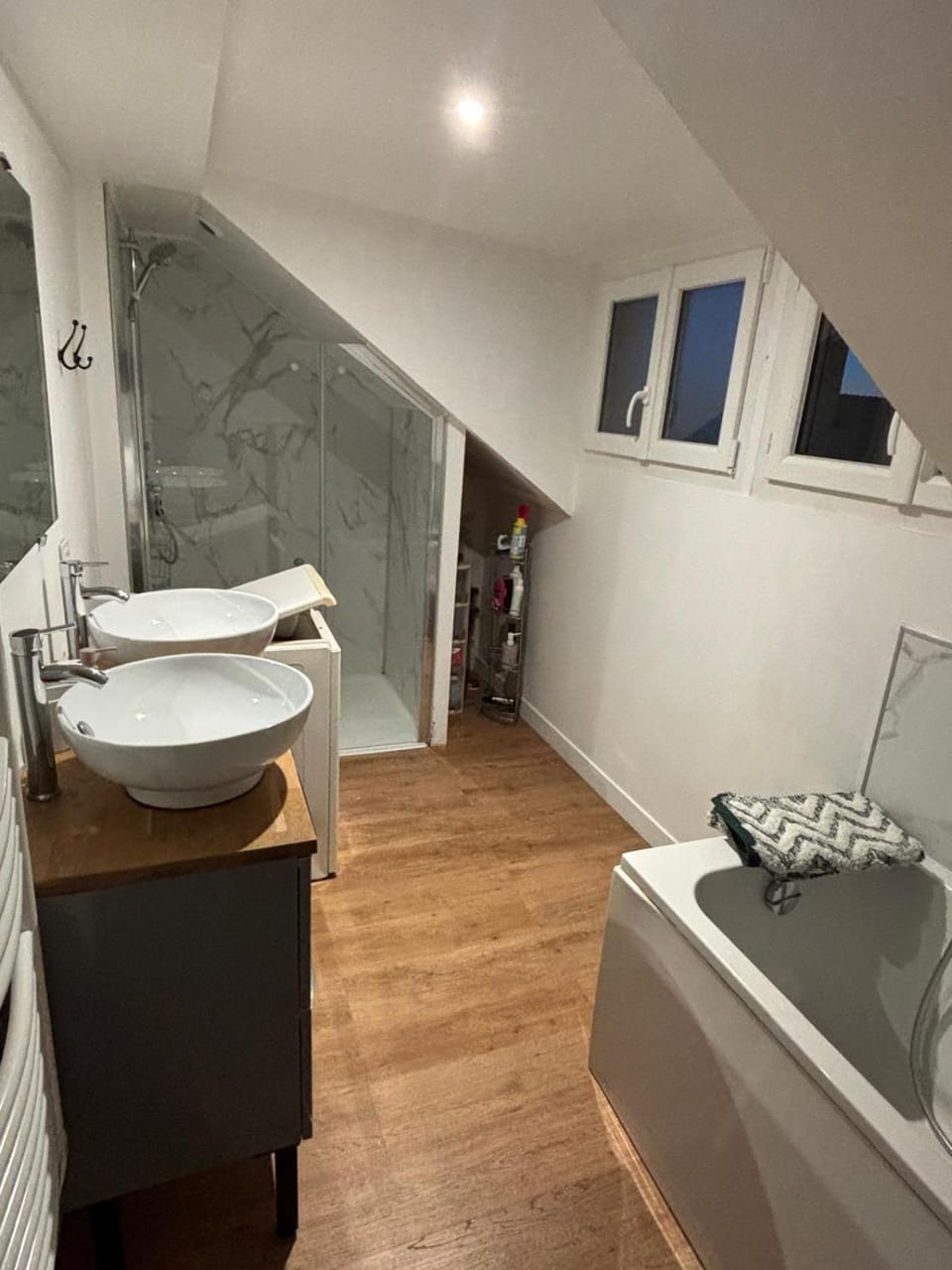 Shower, Bathroom
