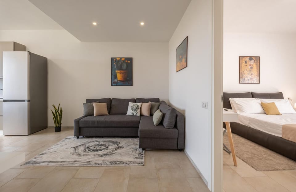 Eden Living - Rooftop & Spiaggia Poetto 3 min Apartment in Quartu Sant'Elena