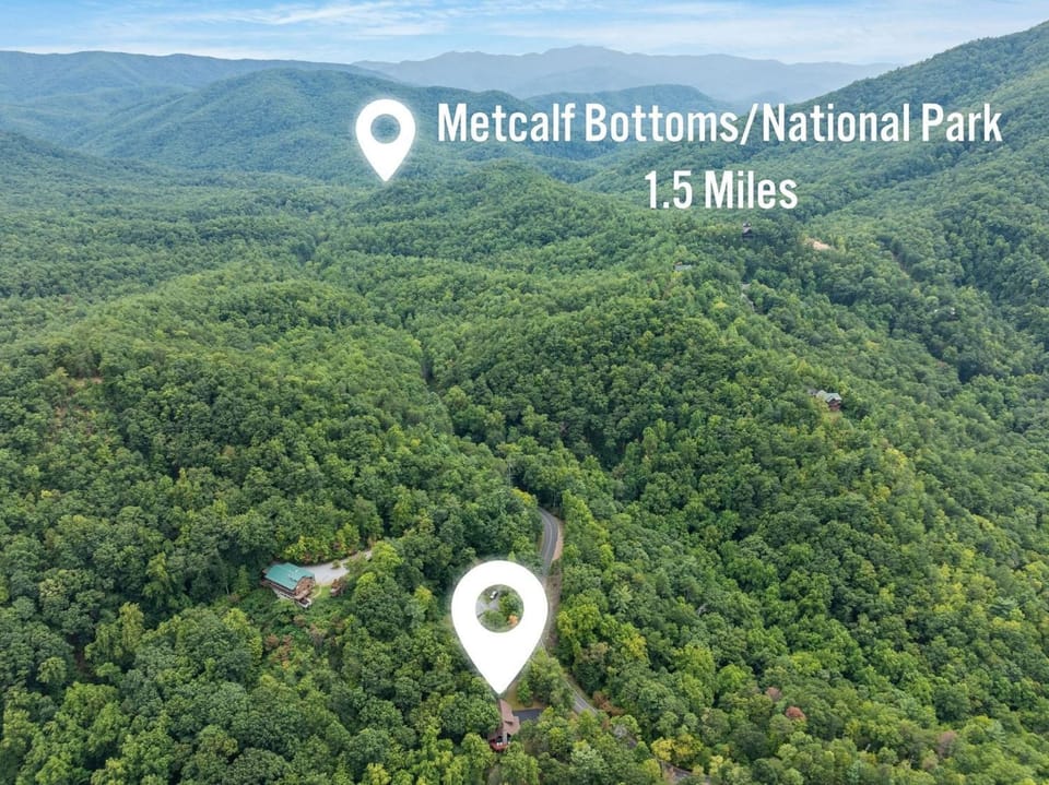 Restoration Retreat at Greenbrier cabin Cabin in Sevier County