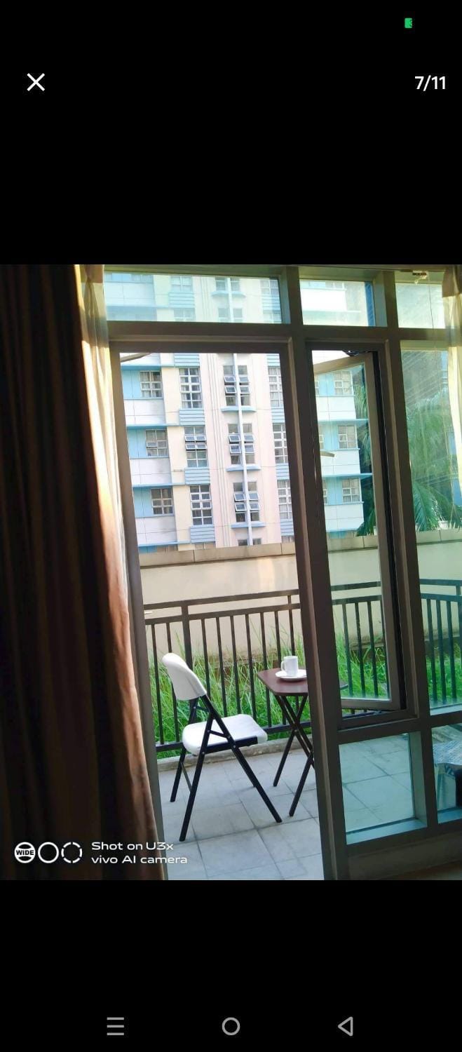 cozy Avah condotel newport Apartment in Pasay