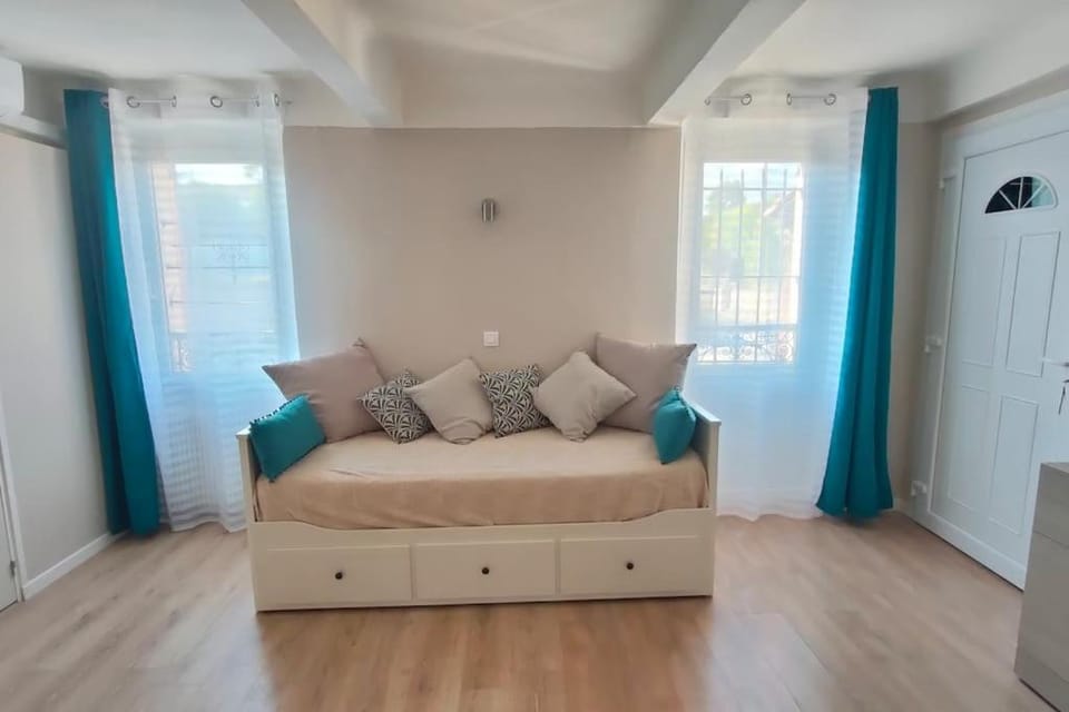Studio douillet à Grasse Apartment in Grasse