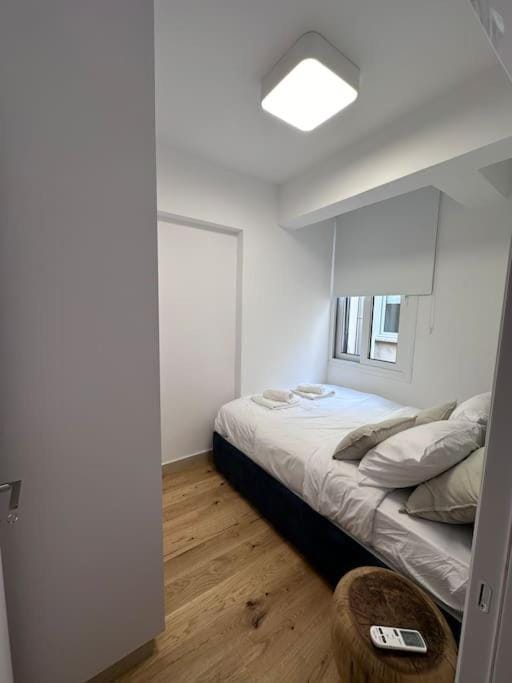 City Center 2bed Luxury Flat Apartment in Larnaca