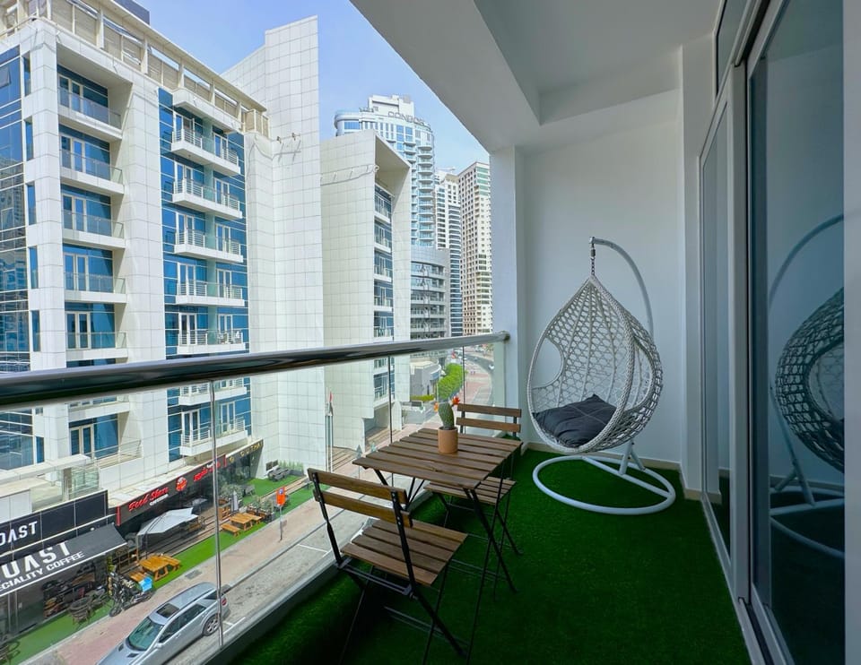 First Line Canal View Studio with Balcony MAX 4 Pax Apartment in Dubai