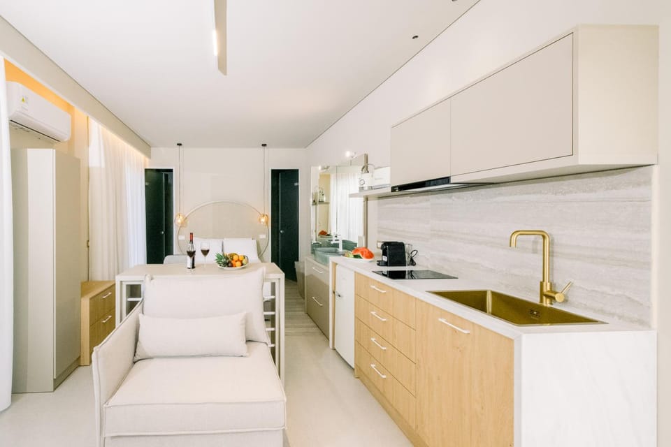 NIDRA VERANDA STUDIO with PRIVATE POOL Apartment in Crete