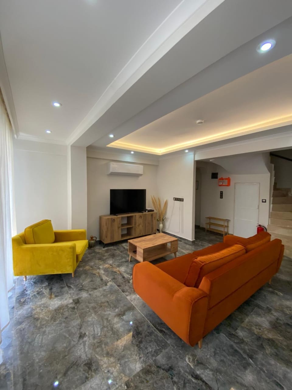 Embrace the Sea and Nature in Didim Akbük! Apartment in Aydın Province