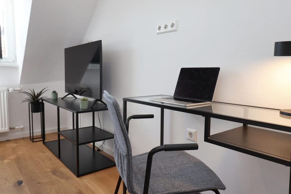 Bed, View (from property/room), Bedroom, towels