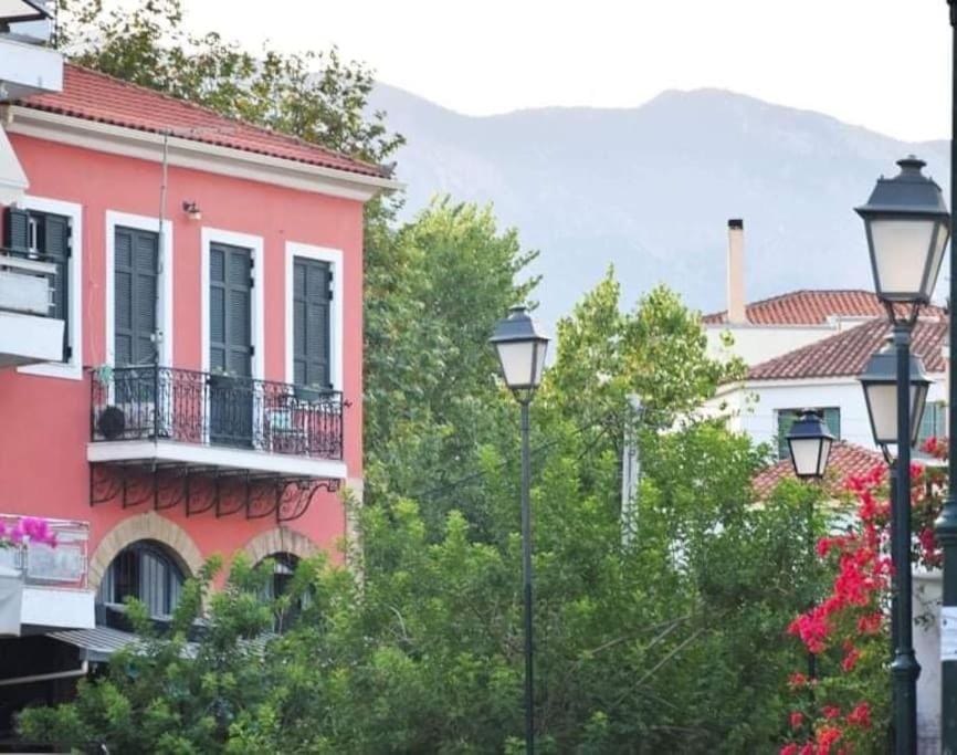 Central Loft 7 Apartment in Messenia