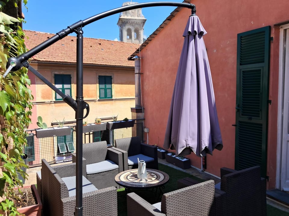 Property building, View (from property/room), Balcony/Terrace, Seating area